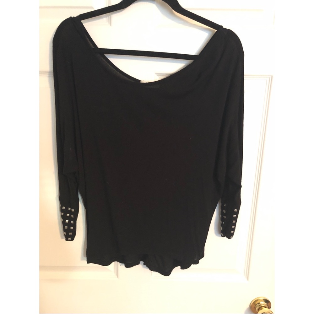 Black 3/4 sleeve top with studs